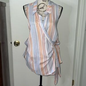 FREE PEOPLE WRAP-AROUND BUTTON SLEEVELESS BLOUSE